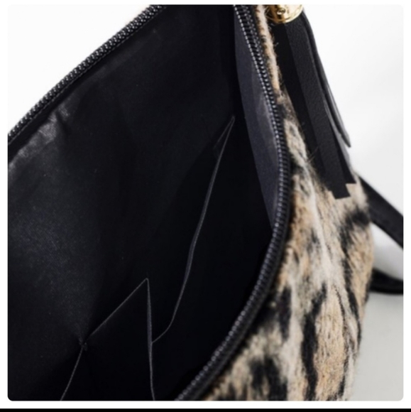 Aniimal print crossbody bag - Picture 3 of 3